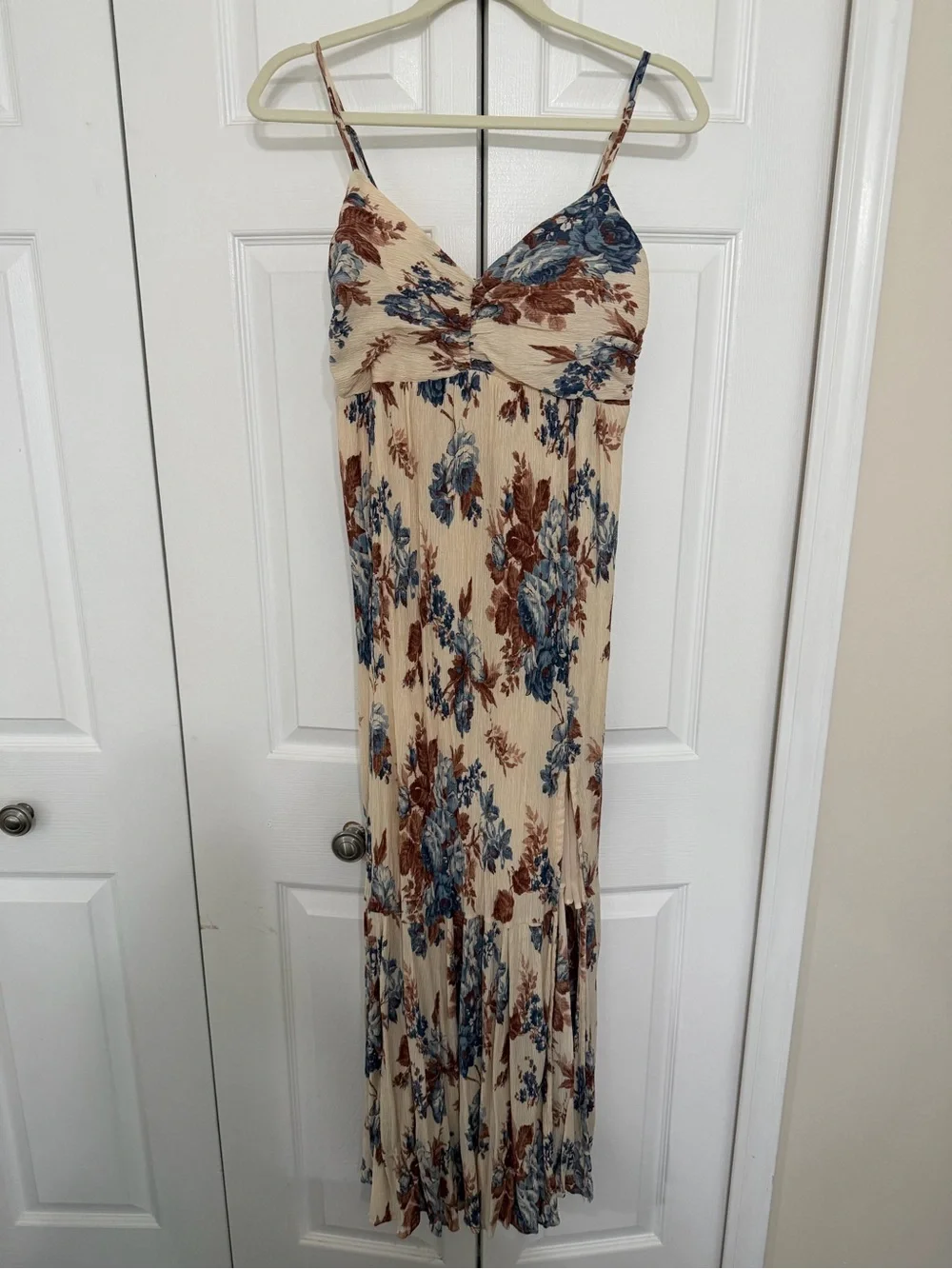 Abercrombie & Fitch Beige Floral Maxi Dress with Blue & Brown Accents